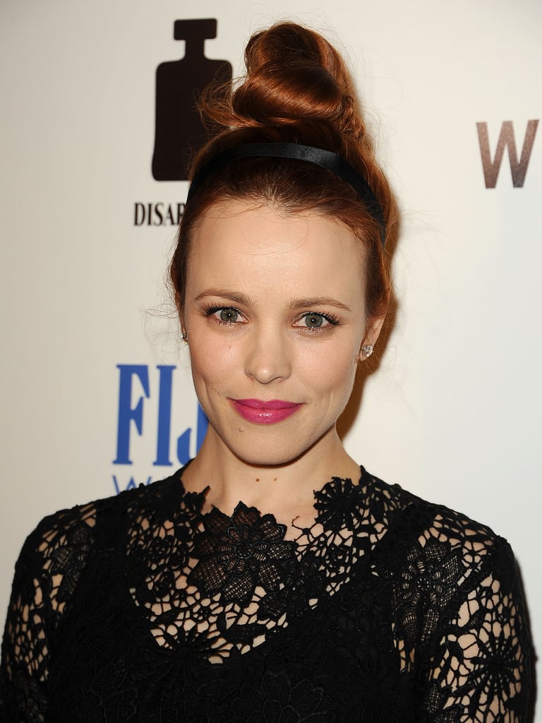 To achieve this impressive topknot, Rachel McAdams had the help of stylist Mark Townsend.