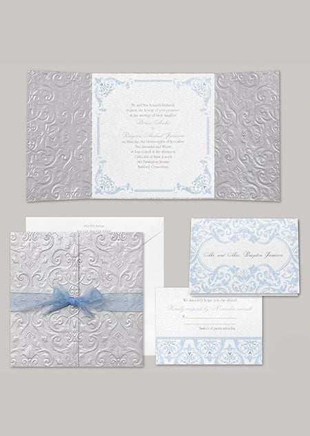 Cinderella's stationery, "Happily Ever After," fits the classic princess look perfectly — no fairy godmother required.