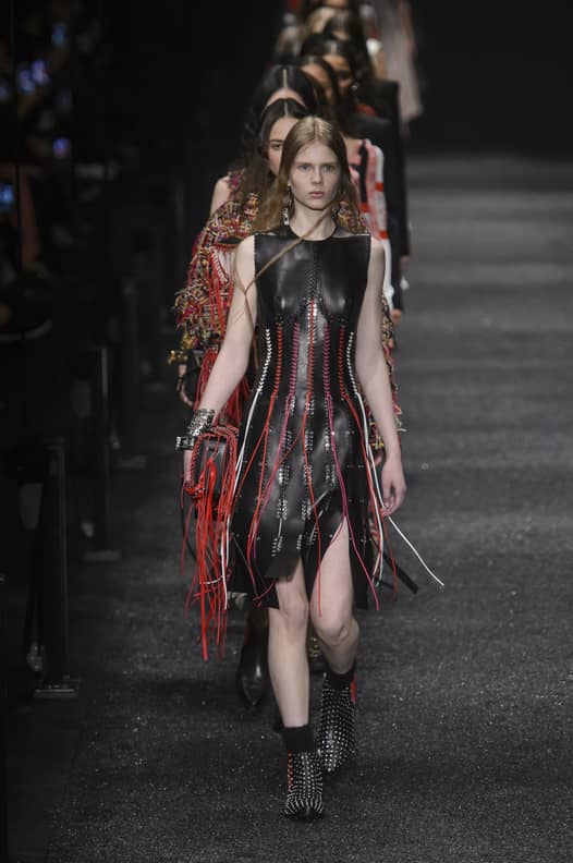Alexander mcqueen fall 2017 2025