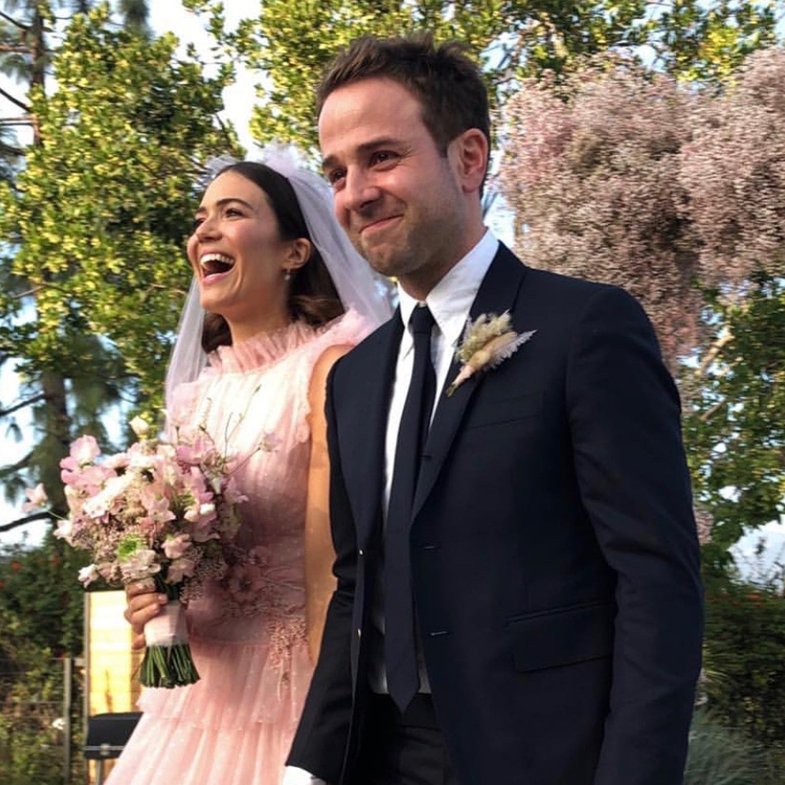 Mandy Moore And Taylor Goldsmith Wedding Pictures Popsugar Celebrity