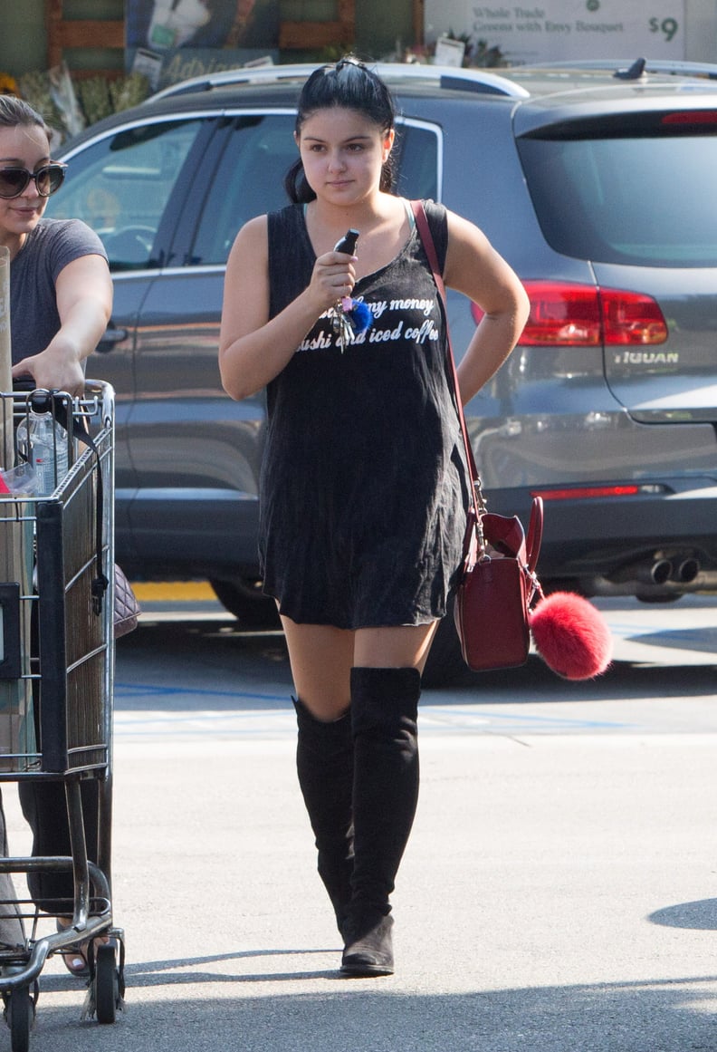 Ariel Winter Nailed the Lampshading Trend With the Help of an Oversize Tank