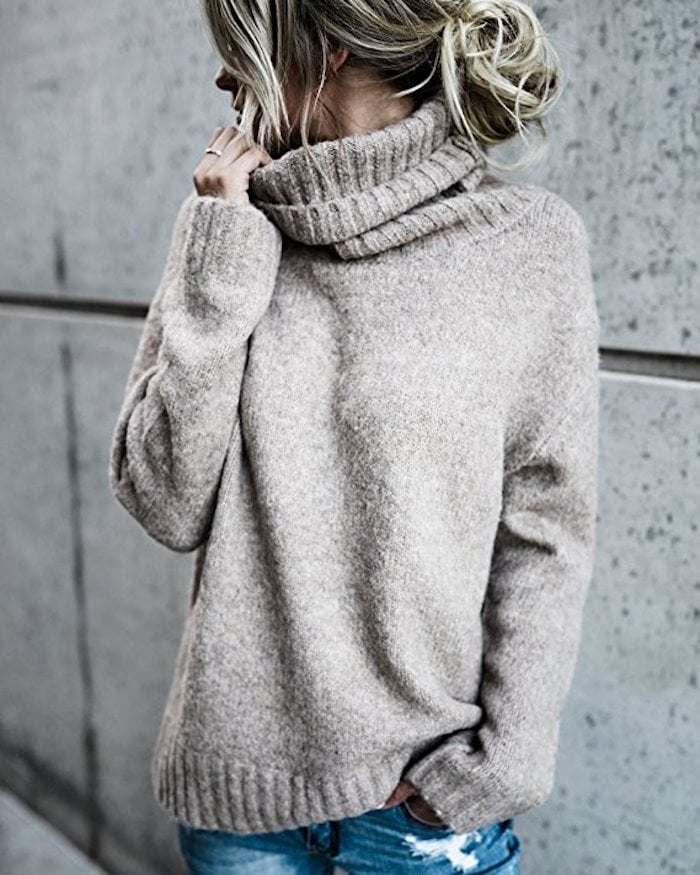 turtleneck pullover oversize