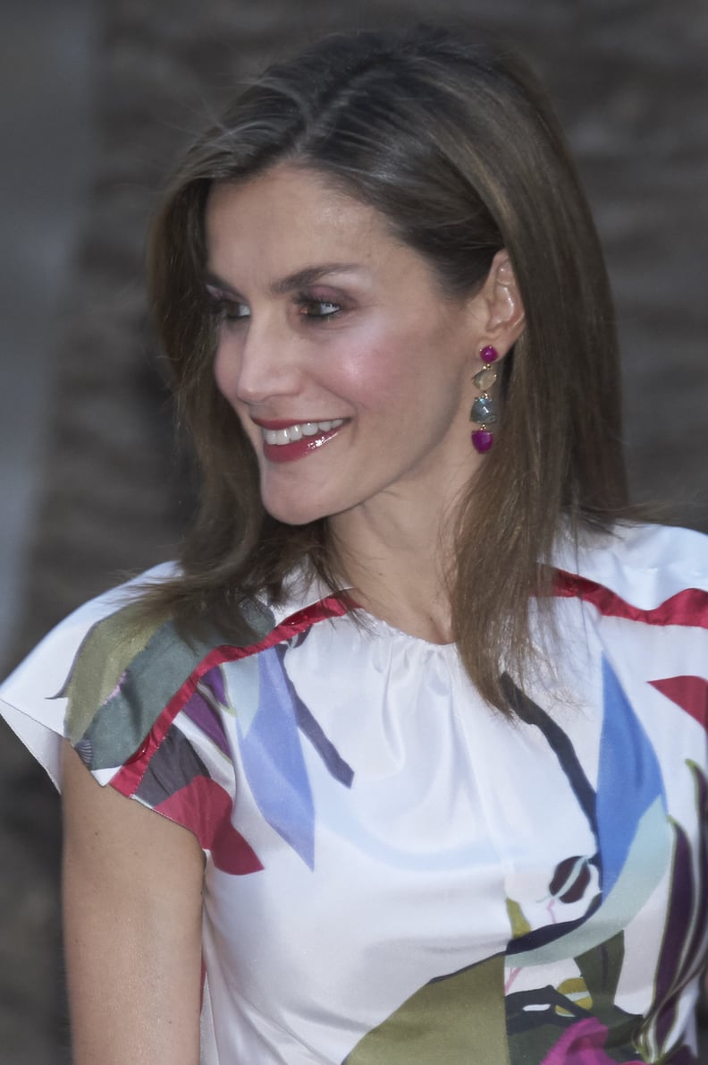 Letizia Made Sure to Amp Up Her Outfit With Drop Earings