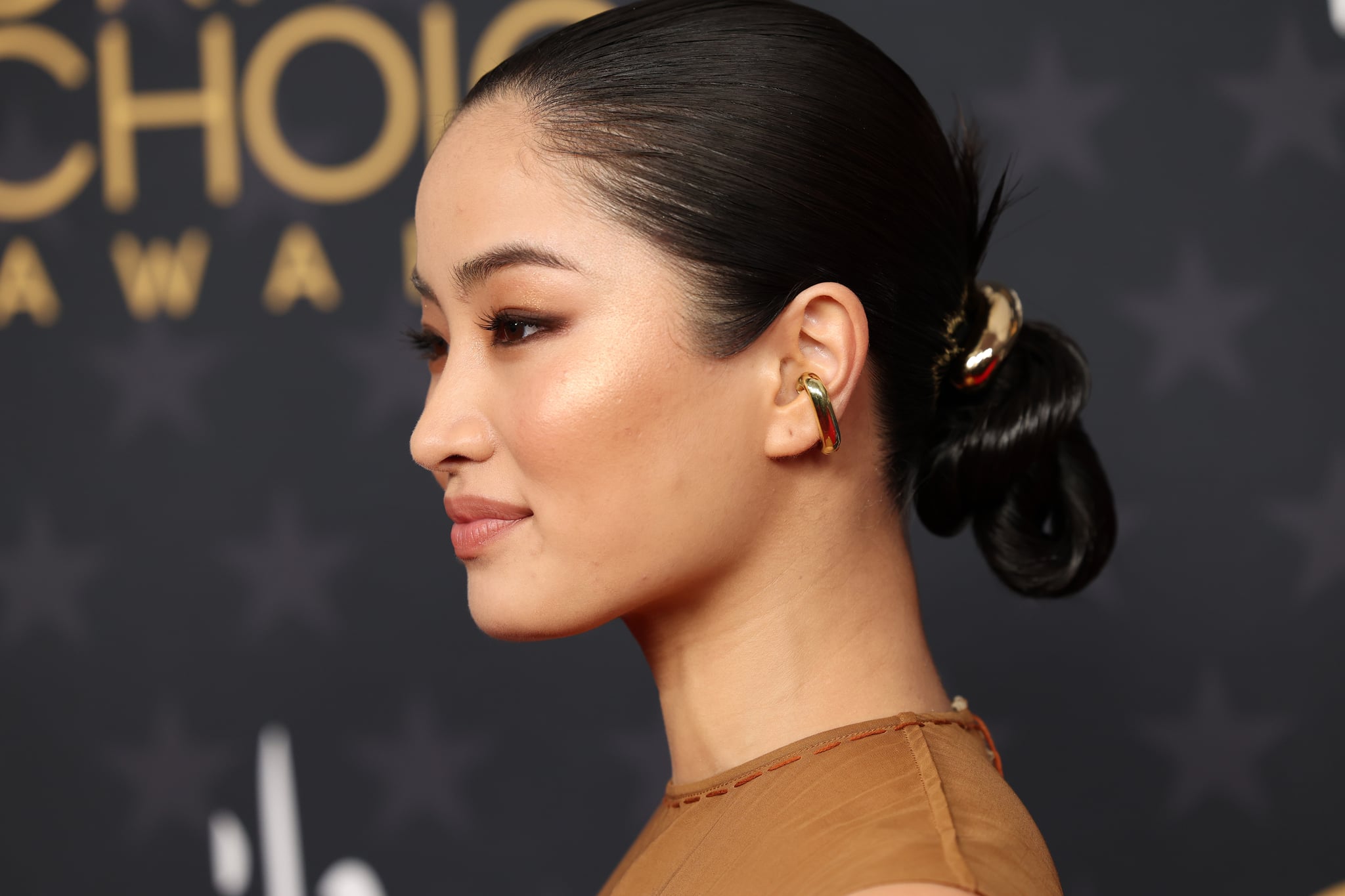 The Best Hair And Makeup Looks At The 2023 Critics' Choice Awards