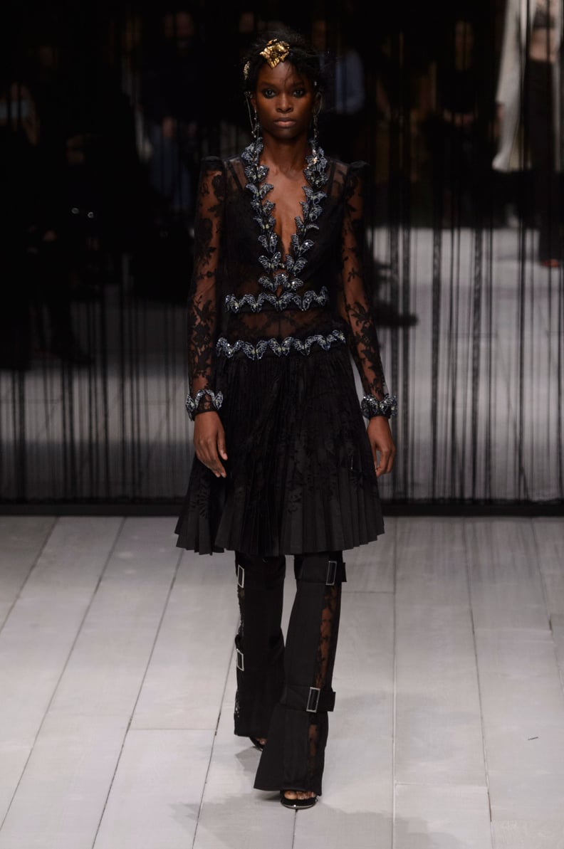 Alexander McQueen Fall 2016 Runway | POPSUGAR Fashion