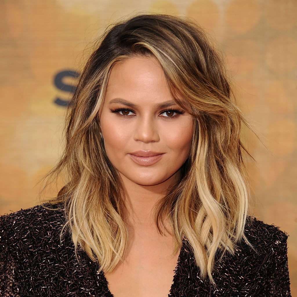 31 Short Hairstyles For Round Faces - StyleSeat