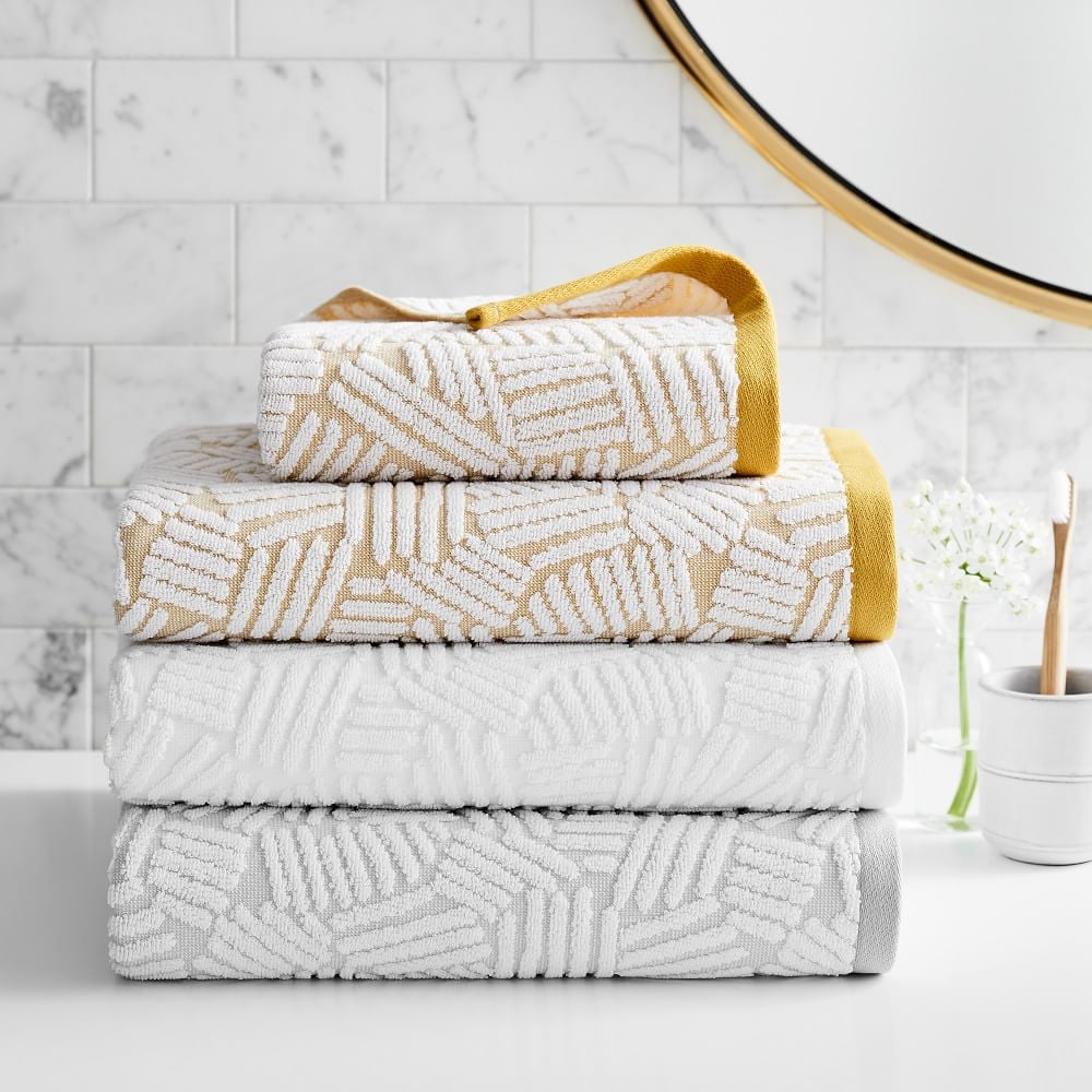 Organic Dashed Lines Sculpted Towels