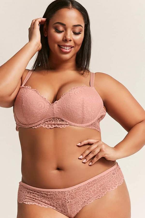 Forever 21 Scalloped Lace Bra and Panty Set