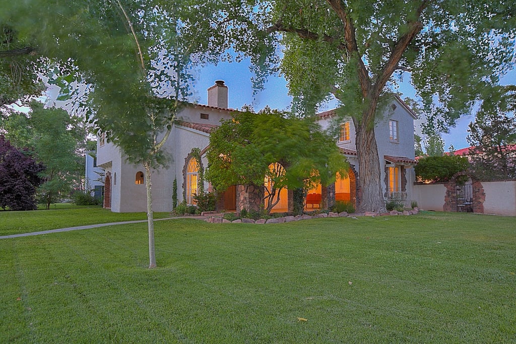 All jokes aside, the home is gorgeous.