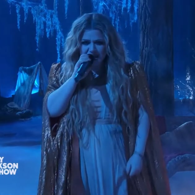 Kelly Clarkson Haunted