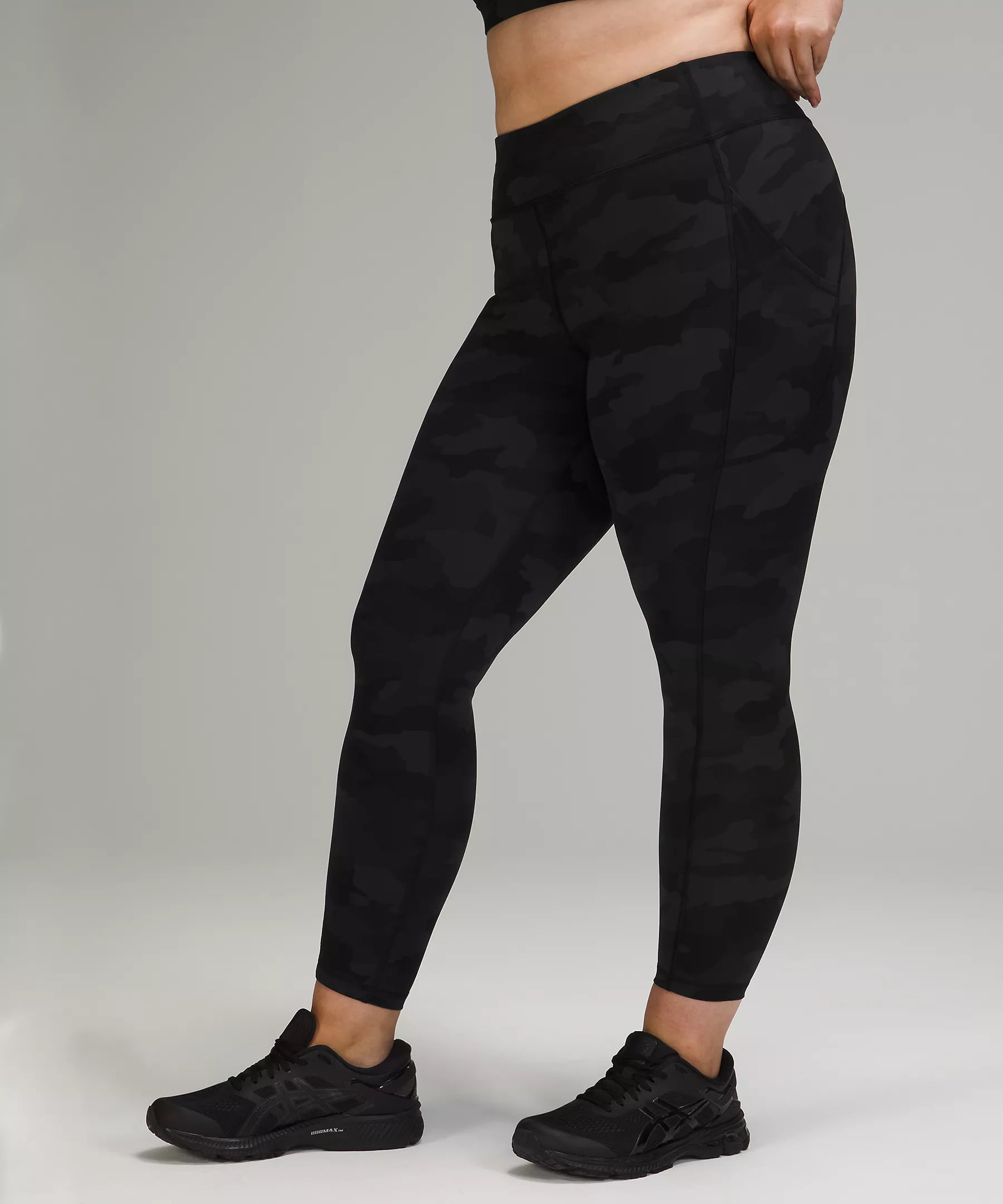Lululemon invigorate tights black currant, Pants & Jeans, Gumtree  Australia Belconnen Area - Lawson