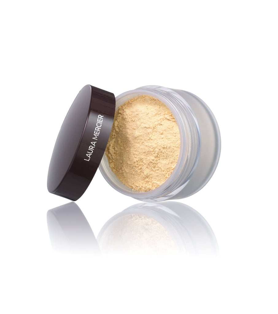 Laura Mercier Translucent Loose Setting Powder in Honey