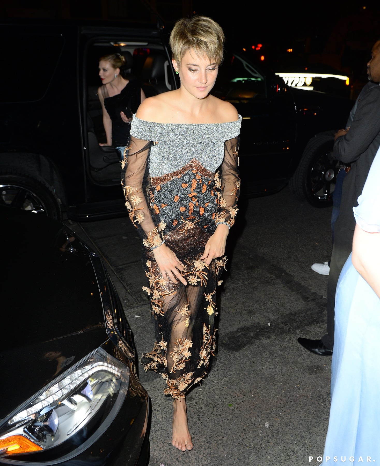Shailene woodley met gala dress best sale