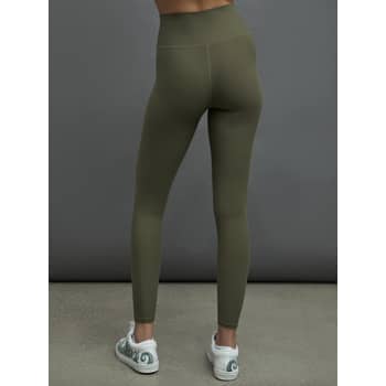 Bootylicious Leggings To Sculpt Your Butt & Everything In-Between •  Instinct Magazine