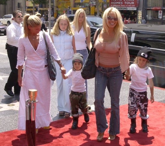 Celebrities Who Have Chosen Home Births