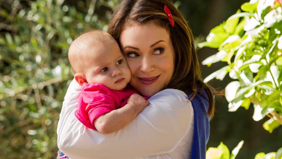 Alyssa Milano as Renata