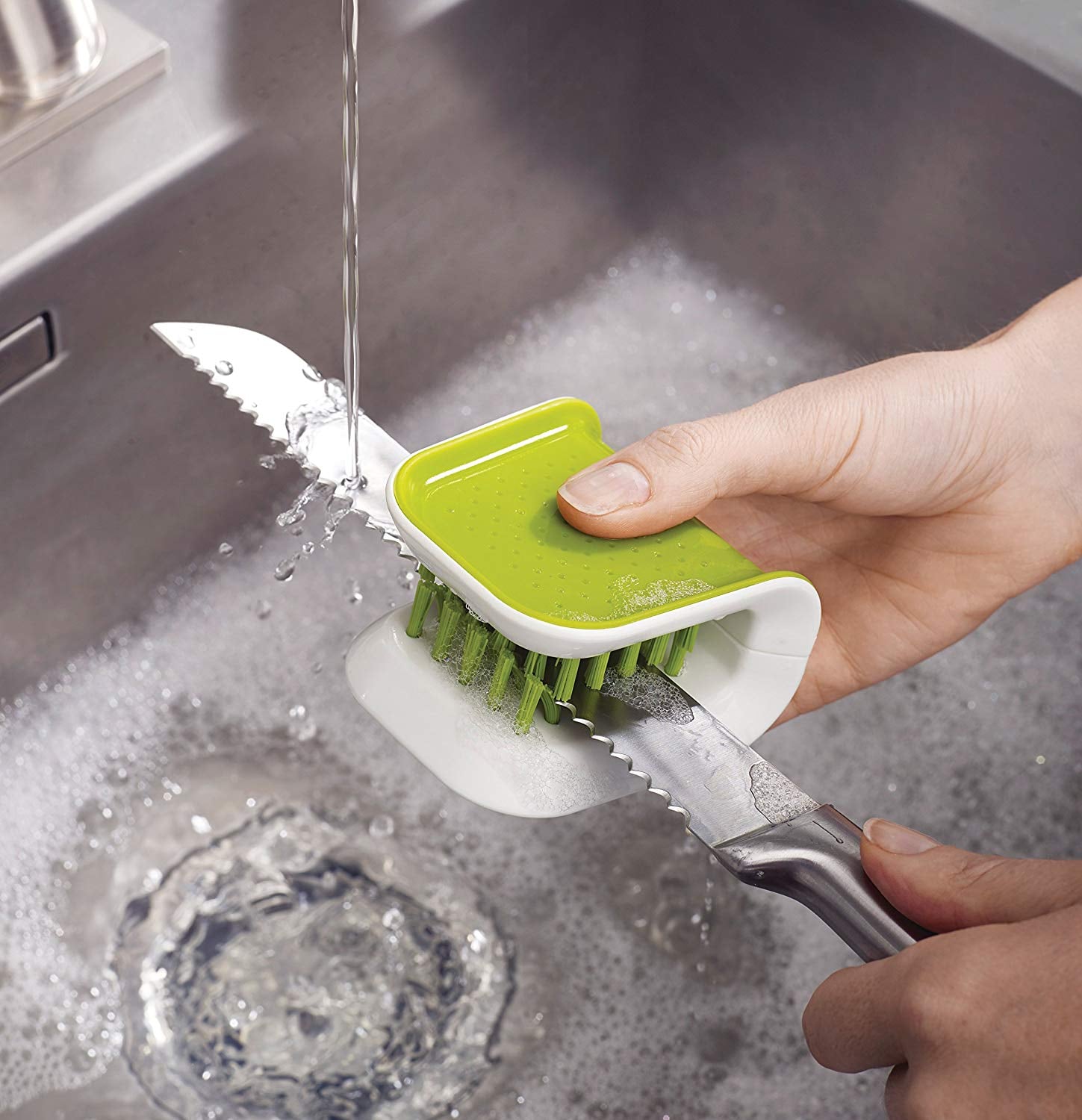 Slashed Prices on Top-Rated Cleaning Gadgets