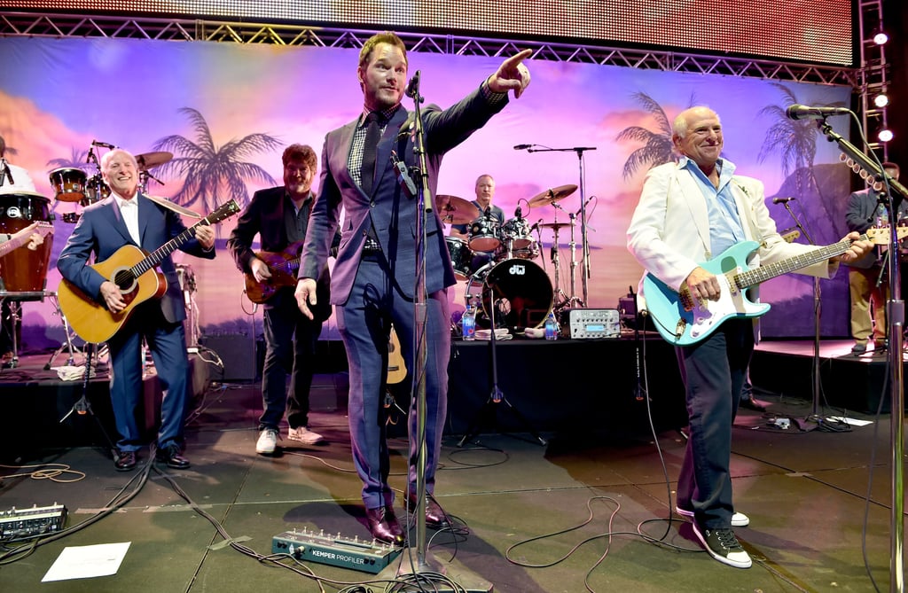 Chris Pratt Performs at Jurassic World Afterparty | Video