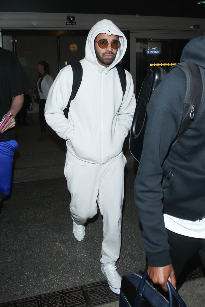 Drake touched down at LAX in a comfortable outfit on Thursday.
