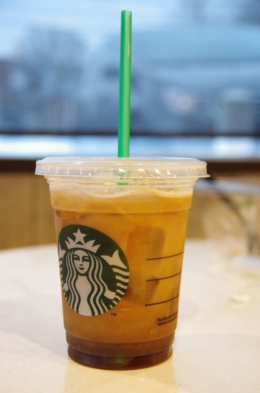 iced vanilla latte starbucks price