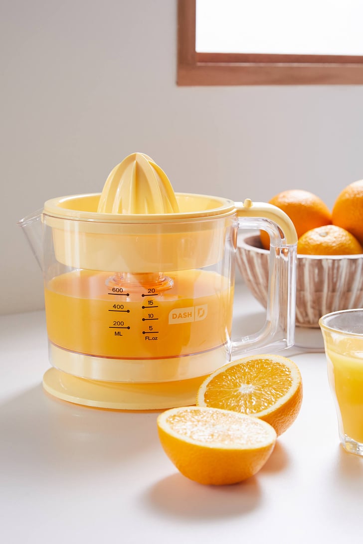 Dash Citrus Juicer Best Kitchen Gadgets 2019 POPSUGAR Food UK Photo 8