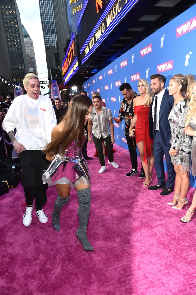 Ariana Grande and Pete Davidson at the 2018 MTV VMAs