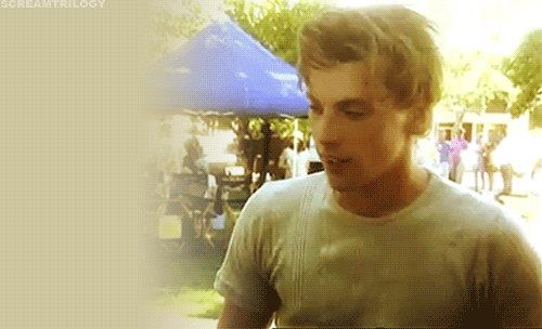 Skeet Ulrich GIFs | POPSUGAR Celebrity Photo 7