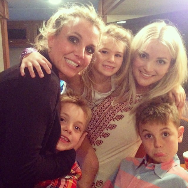 The Spears sisters were surrounded by their children before Jamie