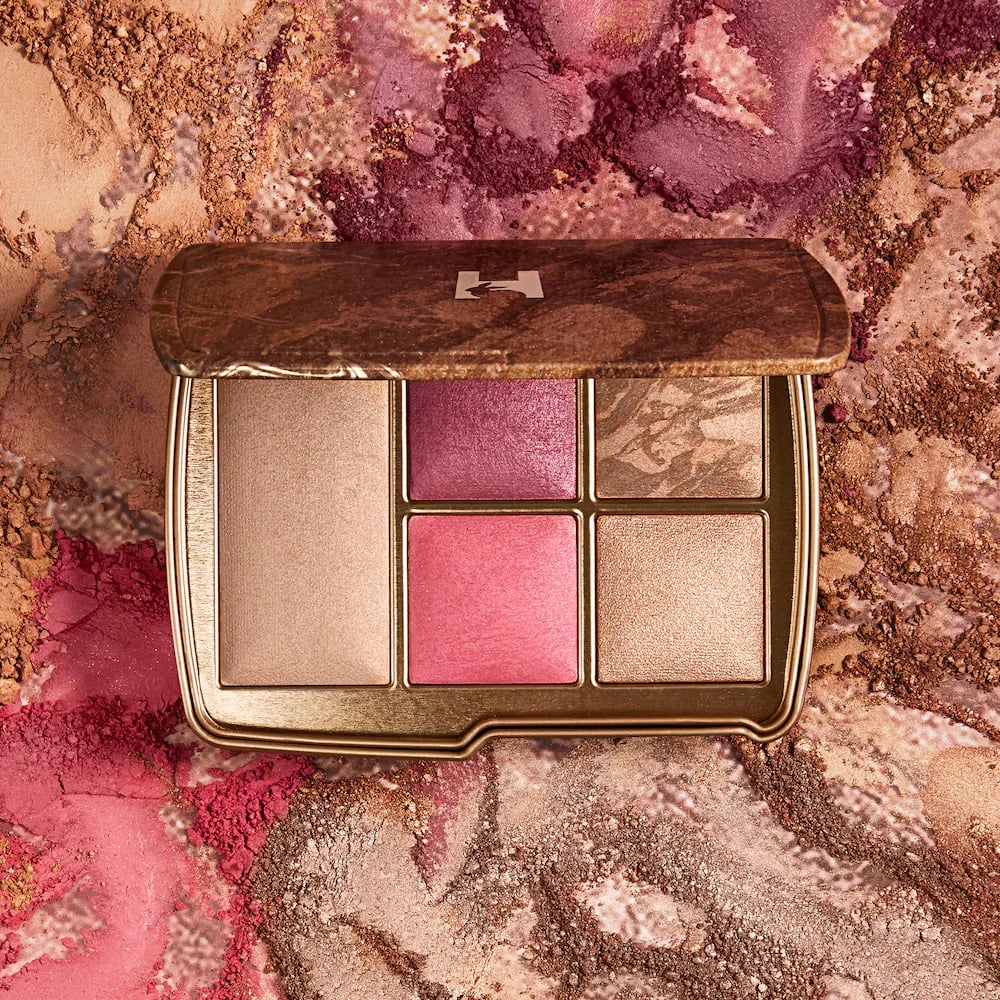 For a Stunning Complexion: Hourglass Ambient Lighting Edit Universe Face Palette