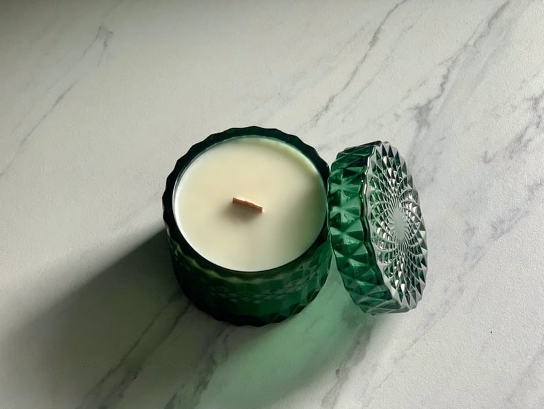 A Relaxing Candle: Goodsistercandles Juniper and Driftwood Soy Candle