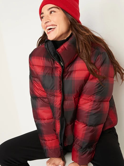 Old Navy Water-Resistant Frost Free Short Puffer Jacket in Large Red Plaid