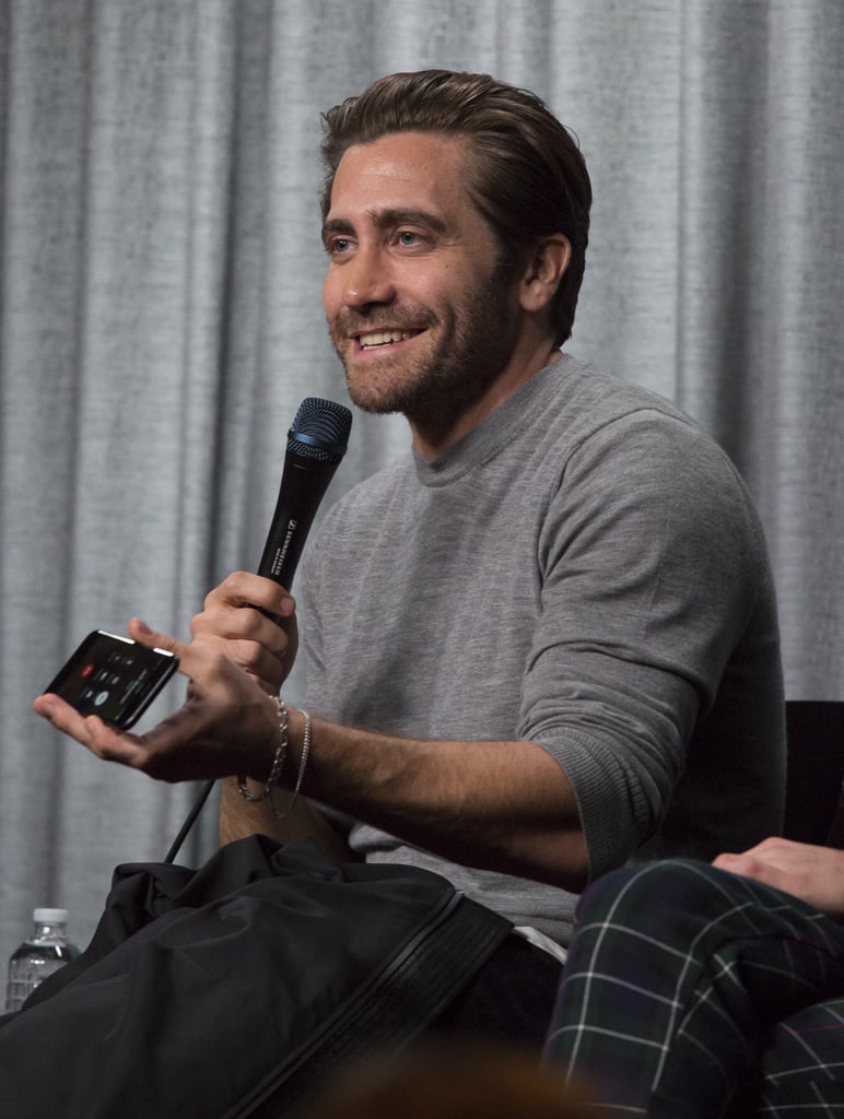 Jake Gyllenhaal Smiling Pictures