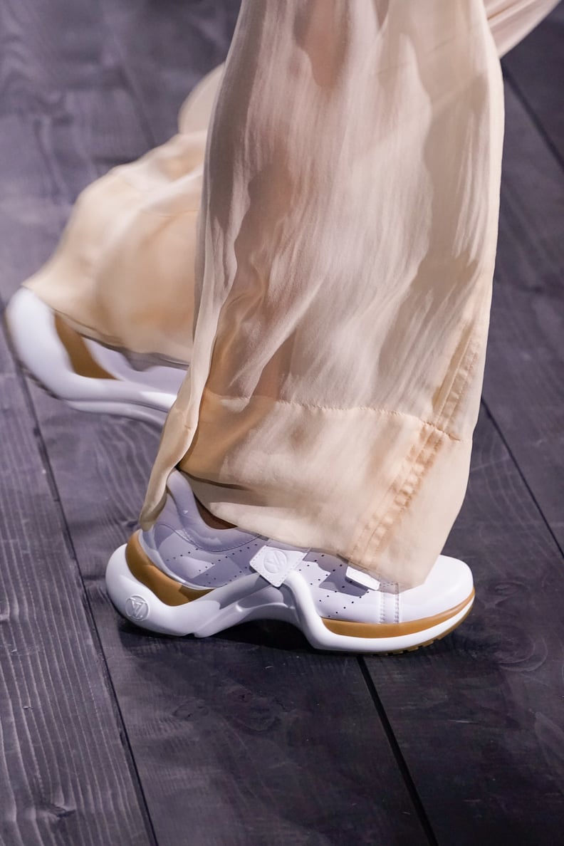 Fall Shoe Trends 2020: Retro Sneakers