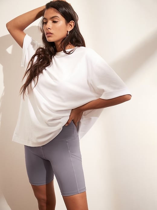 Banana Republic On the Go 7" Shorts