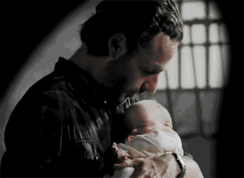 When She Cuddles In Rick S Arms And Gets A Kiss The Walking Dead Judith Gifs Popsugar Entertainment Photo 5