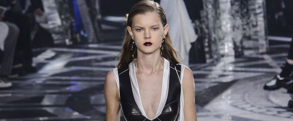 Louis Vuitton Fall 2016 Runway