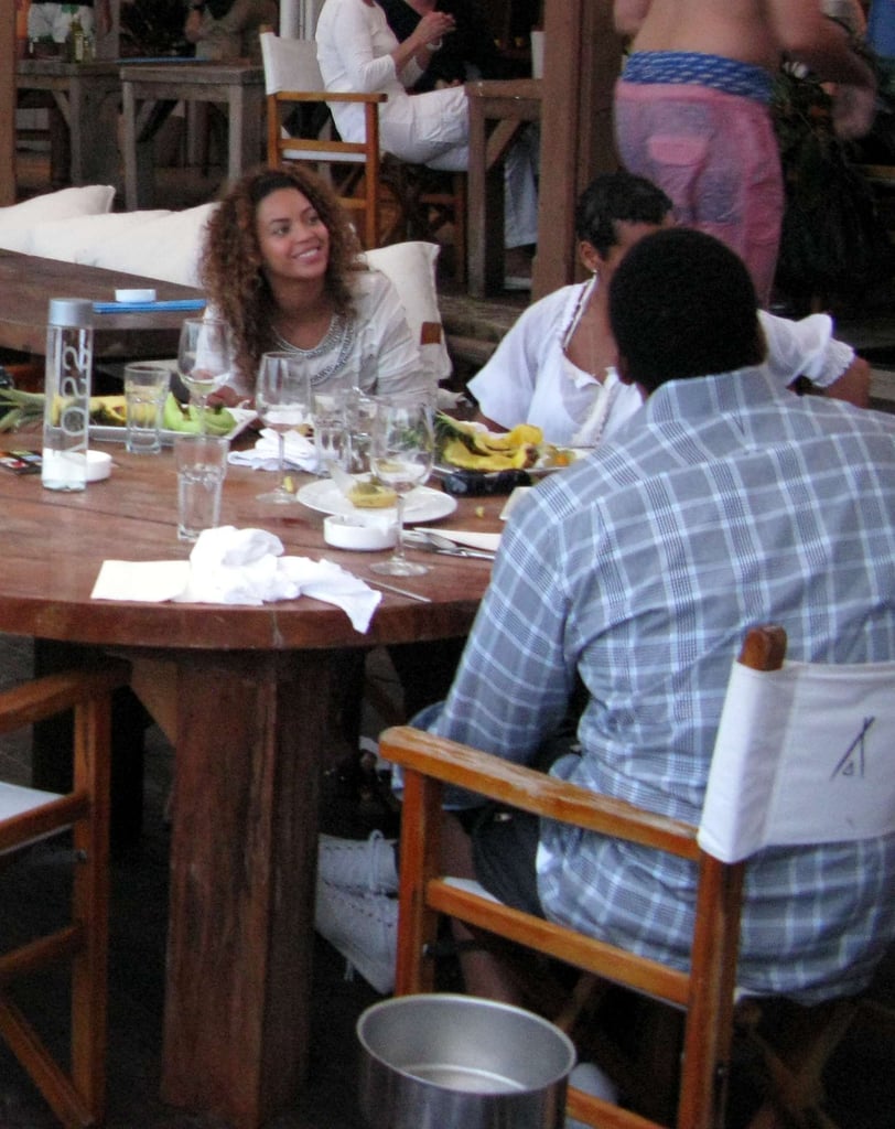 Beyonce and Jay-Z Enjoying the Holidays