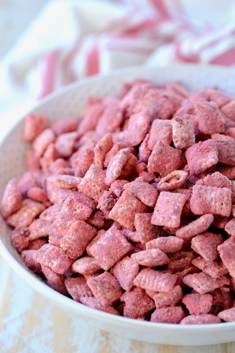 Red Velvet Puppy Chow