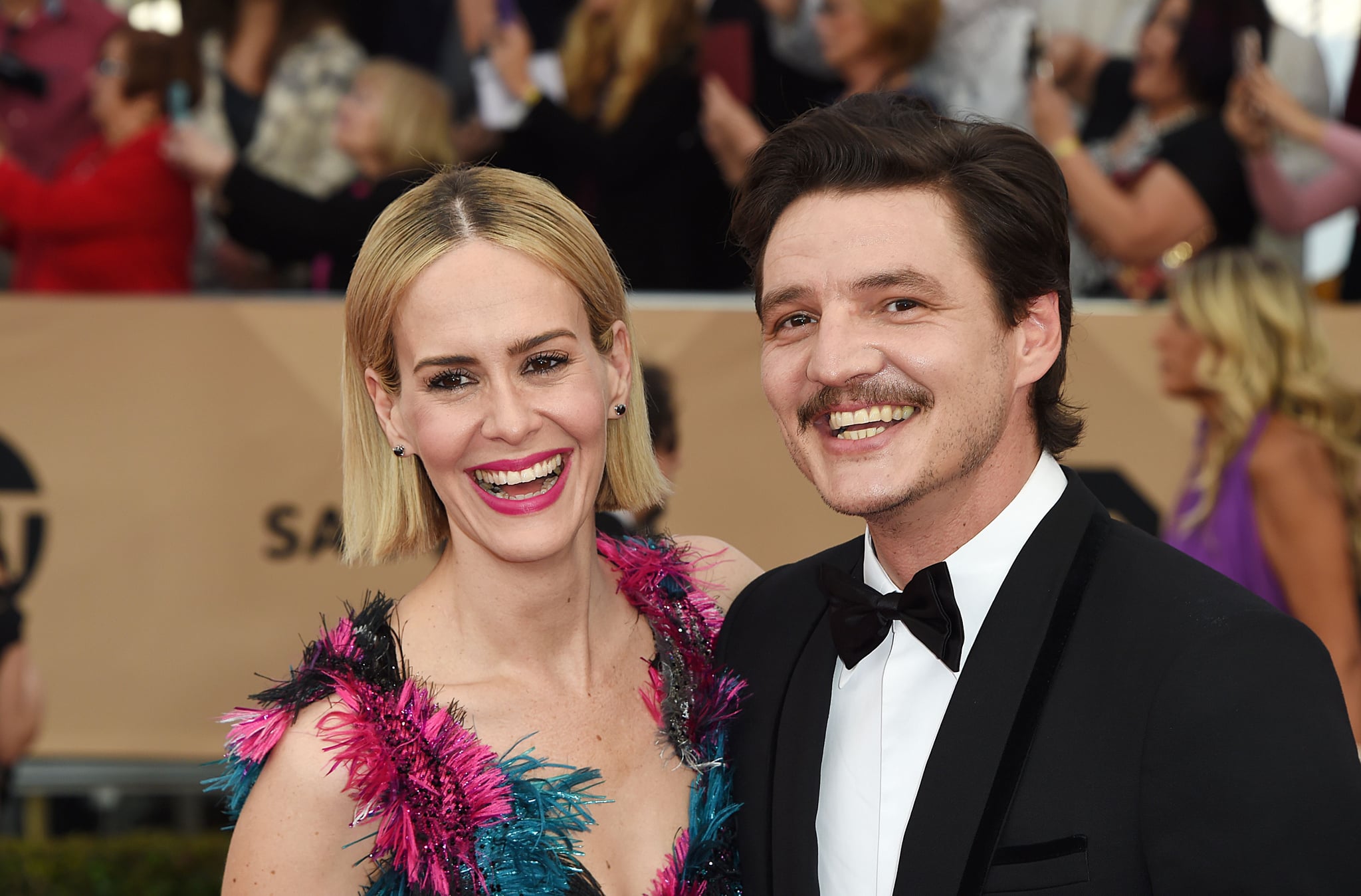Actress Sarah Paulson and actor Pedro Pascal attend the 22nd Annual Screen Actors Guild Awards at The Shrine Auditorium on January 30, 2016 in Los Angeles, California.  PHOTO AFP / MARK RALSTON / AFP / MARK RALSTON (Photo credit should read MARK RALSTON / AFP via Getty Images)