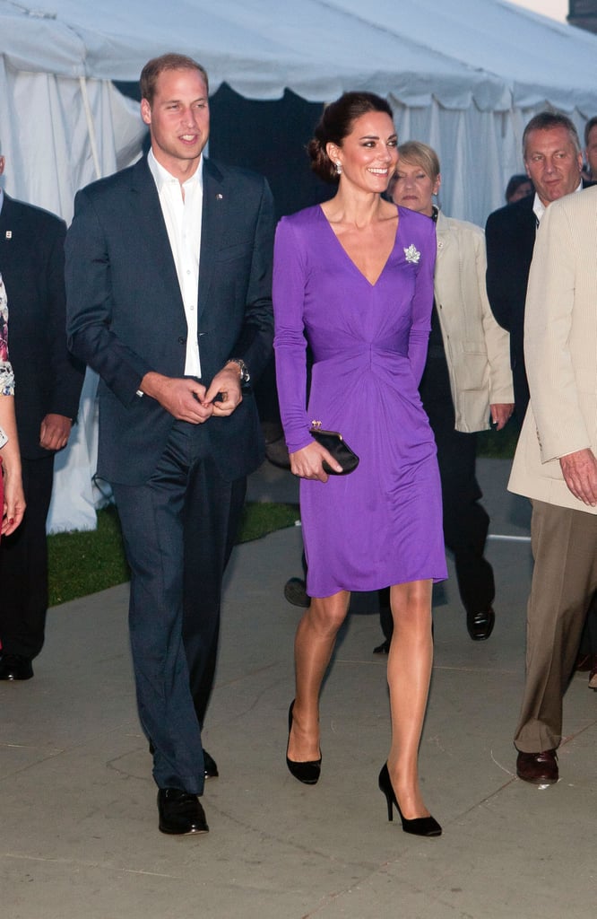Kate's well-aware that all it takes is a dress in the proper shade to make you glow. She chose this gathered Issa design for an evening event that celebrated National Canada Day, accessorizing with a satin Anya Hindmarch clutch. 

