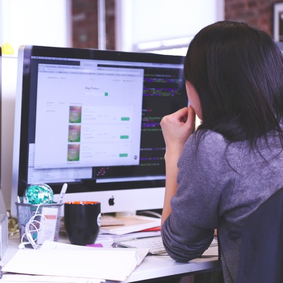 How Many Hours a Day Do Working Moms Work?