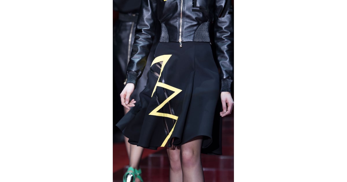 Versace Fall 2015 | Fashion Week Fall 2015 Detail Pictures | POPSUGAR ...