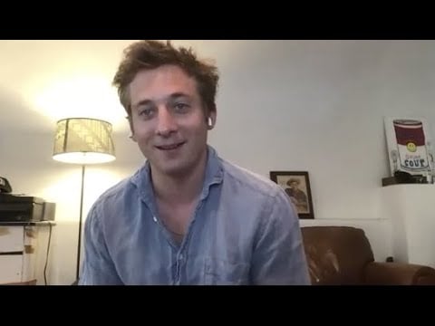 Jeremy Allen White's Triangle Tattoo