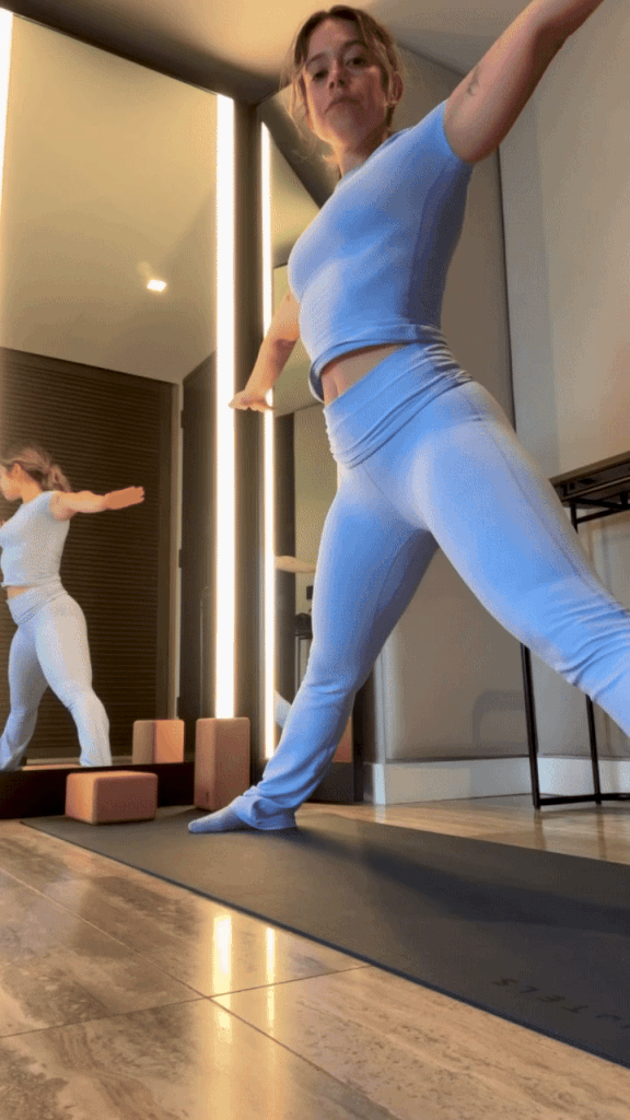 Best Aritzia Workout Set For Equinox Yoga