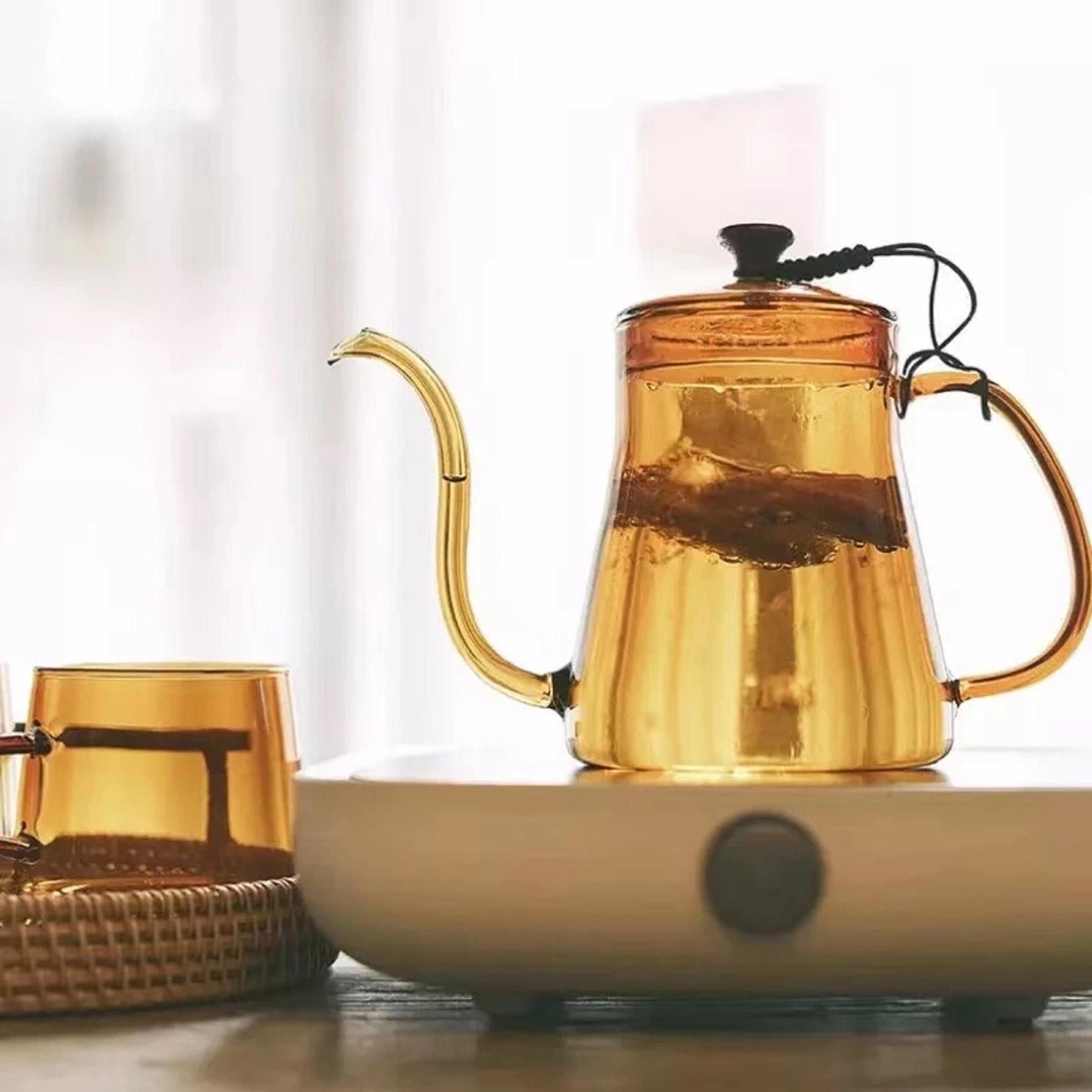 10 Modern Tea Kettles & Teapots