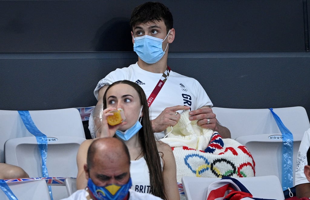 Tom Daley Seen Knitting in Stands at Tokyo Olympics | Photos