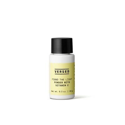 Versed Found the Light Powder With Vitamin C