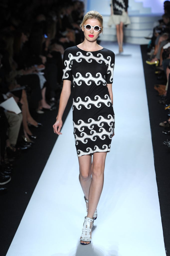 Spring 2011 New York Fashion Week: Diane von Furstenberg 2010-09-12 16:55:53 Spring 2011 New York Fashion Week: Diane von Furstenberg 2010-09-12 16:55:53