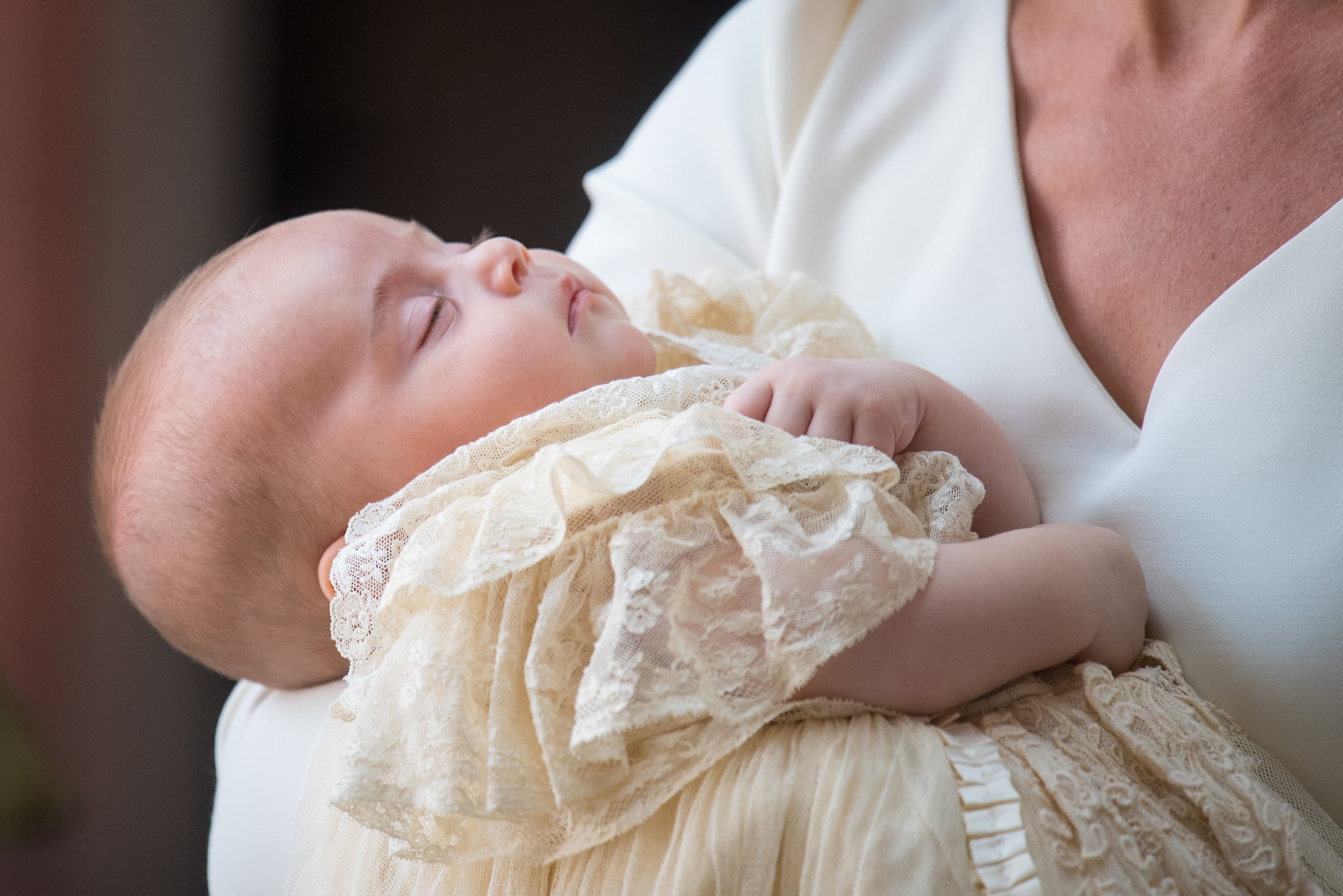 LONDON, ENGLAND - JULY 09: Catherine, Duchess of Cambridge carries Prince Louis as they arrive for his christening service at St James's Palace on July 09, 2018 in London, England. (Photo by Dominic Lipinski - WPA Pool/Getty Images)