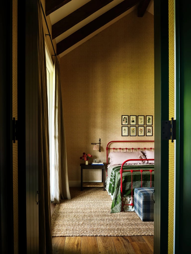 Kendall Jenner's Mountain Home Bedroom